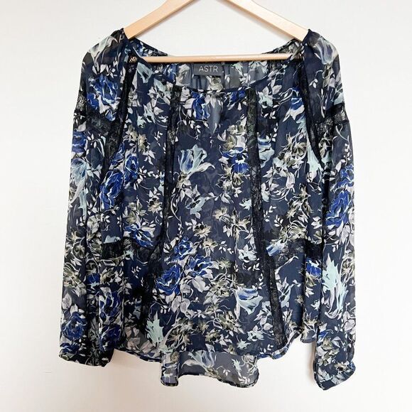 ASTR Blue Purple Floral Sheer Long Sleeve Black Lace Top Large - Picture 1 of 7